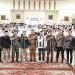 Sekda Hadiri Pelantikan Panitia Pemungutan Suara Kabupaten Muaro Jambi, Selasa (24/01/2023).( Dok. Diskominfo Muaro Jambi)