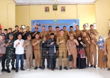 Pj Bupati Muaro Jambi Kunker Ke Sungai Bahar di Aula Kantor Camat Sungai Bahar, Senin (6/3/23). (Dok.Kominfo)