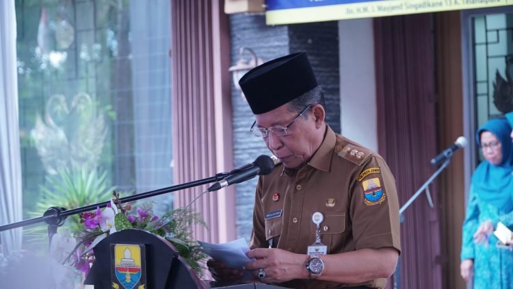 Wagub Abdullah Sani saat menyampaikan kata sambutan. (Foto: Diskominfo/Harun)