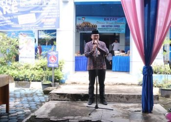 Ariansyah saat menghadiri Sutha Care DWP  UIN STS Jambi di Lapangan Parkir Kampus I Telanai UIN STS Jambi Sabtu, (08/04/2023). (Foto : Agus Suprianto -Kominfo)