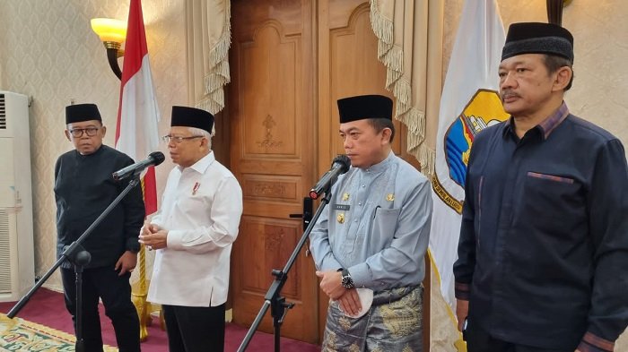 Gubernur Al Haris saat menyampaikan kata sambutan pada Pengukuhan KDEKS Provinsi Jambi di Rumah Dinas Gubernur Jambi, Kamis (04/05/2023). (Foto: Agus - Kominfo)