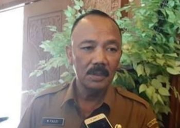 Kepala Dinas PUPR Provinsi Jambi, M Fauzi saat diwawancarai, Kamis (16/3/2023). (Dok. Jernih)