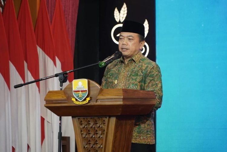 Al Haris pada acara Jamuan makan malam bersama Forpimawa di Auditorium Rumah Dinas Gubernur Jambi, Kamis (27/07/2023). (Foto:  Diskominfo/Harun)