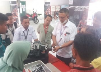 Pelatihan Modul Dasar dan Sertifikasi Level Bronze KTBSM Astra Honda. di Training Center Honda Sinsen Paal VI, Selasa (11/07/2023). (Dok. Ajeng Sinsen)