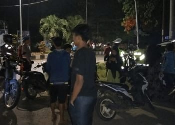 Operasi Patuh Satlantas Polres Tanjabtim di jalan utama dan jalan dua jalur Kabupaten Tanjung Jabung Timur. Selasa (18/07/2023). (Dok. realitajambi/Misbah)