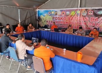 Konferensi pers Satgas Penanggulangan Karhutla Provinsi Jambi di Posko Satgas Darat Karhutla Provinsi Jambi, Selasa (29/8/2023) (Dok, Kominfo)