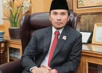 Ketua DPRD Provinsi Jambi,  Edi Purwanto di Rung Kerjanya, Rabu (30/08/2023). (Dok. Humas DPDR)