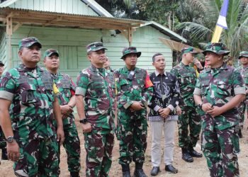 Kodim 0416/Bute Terima Kunjungan Tim Wasev TMMD dari Mabesad di Desa Talang Selungko Kec. Bathin II Pelayang Kab. Bungo, Kamis (03/08/2023) (Dok. Penrem 042/Gapu)