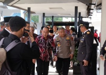 Wakapolda saat Hadiri Pelepasan Purna Bhakti Kakanwil Kemenkum dan HAM Provinsi Jambi, di Gedung Aula Pengayoman Kanwil Kemenkumham Jambi. Kamis, (31/08/2023). (Dok, Humas Polda Jambi)