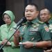 Kasad Jenderal TNI Dr. Dudung Abdurachman pada peluncuran Aplikasi e-Stuntad dan e-Posyandu, di Mabesad, Jakarta, Selasa (5/9/2023). (Dok. Dispenad)