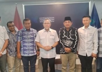 Romi Hariyanto bertemu dengan Mendag RI Zulkifli Hasan di kantornya, Jakarta, Jumat (01/09/2023). (Dok. Willy)