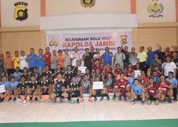 Penutupan Kejuaraan Bola Voli Kapolda Jambi pada Sabtu Malam, di GOS SPN polda Jambi, (10/09/2023) (dok.humas polda jambi).