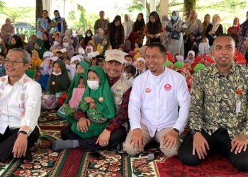 Ketua DPRD Provinsi Jambi menghadiri pembukaan Roadshow Bus KPK 2023 di Lapangan Kantor Gubernur Jambi, Kamis (14/9) (Dok.Dyan)