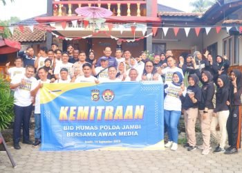 Kegiatan Kemitraan Bid Humas Polda Jambi bersama Awak Media di Bale Iwak Semilir di kawasan Kelurahan Kenali Asam, Kota Jambi, Kamis (14/09/2023). (Dok.Deni)