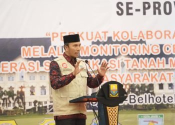 Edi Purwanto dalam kegiatan Rakor Pemberantasan Korupsi di Provinsi Jambi bersama Kepala Daerah dan Ketua DPRD se Provinsi Jambi, di Ballroom Hotel Swiss Bell.Kamis (14/8) (Dok. Humas DPRD)