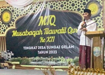 Ketua DPRD Provinsi Jambi, Edi Purwanto saat menghadiri kegiatan MTQ ke 12 Tingkat Desa Sungai Gelam, Kabupaten Muaro Jambi, Rabu malam (20/9). (Dok Hadian)