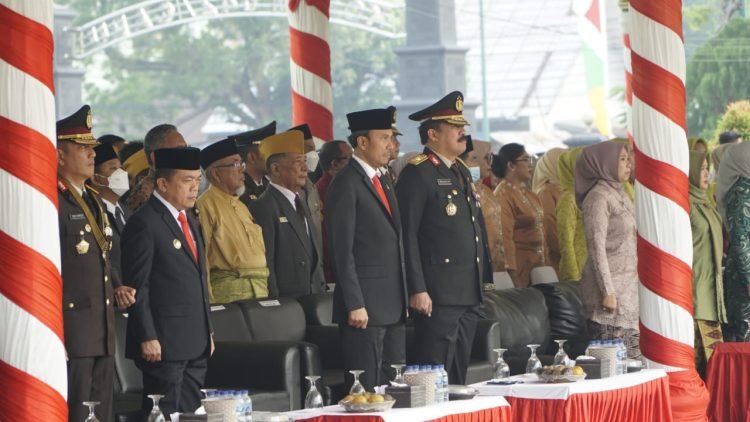 Ketua DPRD Jambi Hadiri Upacara dan Syukuran Hut TNI ke 78 di Makorem 042/Gapu, Kamis (05/10/2023). (Dok. Hadian)