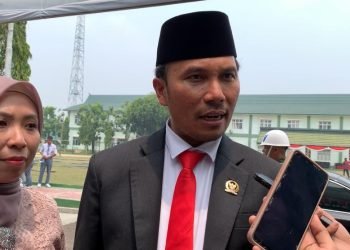 Ketua DPRD Provinsi Jambi Edi Purwanto usai mengikuti upacara peringatan HUT ke 78 TNIdi Lapangan Makorem 042/Gapu, (06/10/2023). (Dok, Hadian)