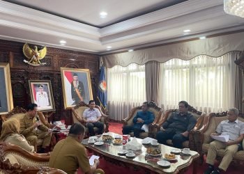 Komisi I DPRD Provinsi saat kunker ke IPDN Jatinangor, Jawa Barat, Senin (4/12). (Dok. Humas- Hadian)