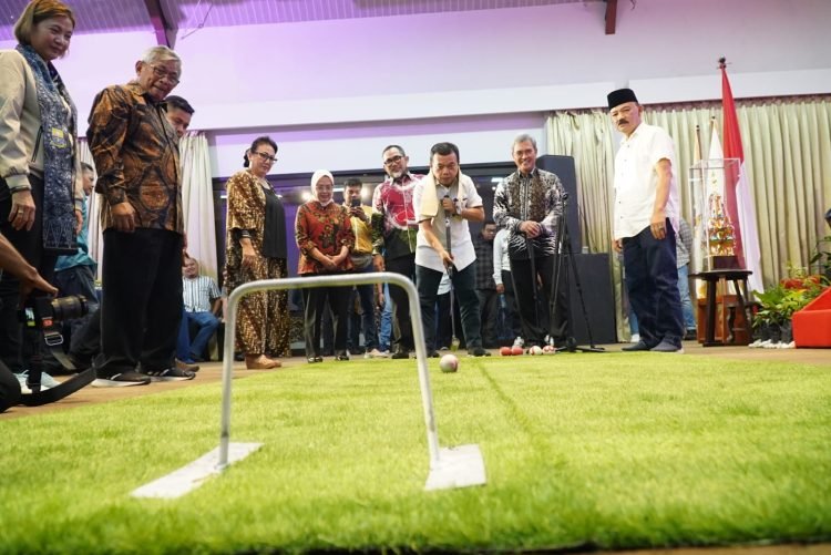 Al Haris pada Pembukaan Welcome Party Jambi Open Tournament International Gateball Gubernur Cup III Tahun 2024 di Rumah Kito Resort Hotel, Puri Mayang Jambi, Kamis (25/01/2024) (Foto : Harun - Kominfo)
