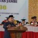 Al Haris saat menghadiri Rapat Terbuka Senat Universitas Jambi Wisuda Ke-108 di Balairung Universitas Jambi, Mendalo Darat Selasa (27/02/2024) (Foto: Eric -Kominfo)