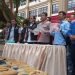 Konferensi pers Ungkap Kasus Penyalahgunaan BBM Subsidi di Lapangan Hitam Polda Jambi, Selasa (19/3/2024). (Dok. Humas Polda Jambi)