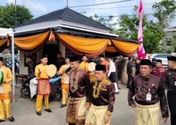 Gubernur Jambi Al Haris bersama unsur Forkopimda menghadiri rangkaian peringatan Hari Ulang Tahun ke-69 Provinsi Jambi di Kantor Gubernur Jambi, Selasa (6/1/2026).